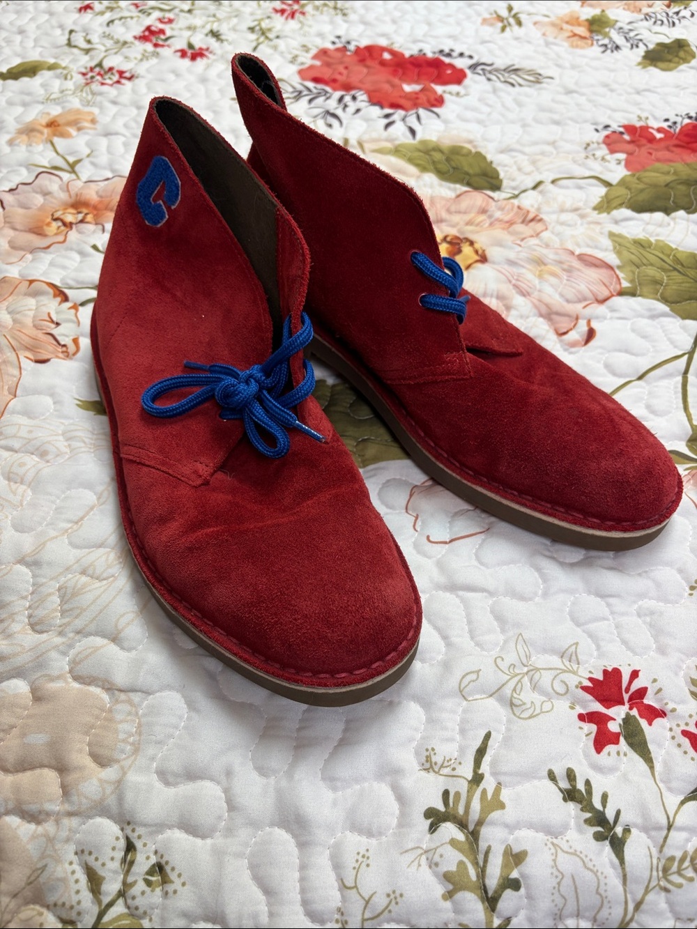 Men's Red Suede leather Clarks Chukka Boots with Blue Laces